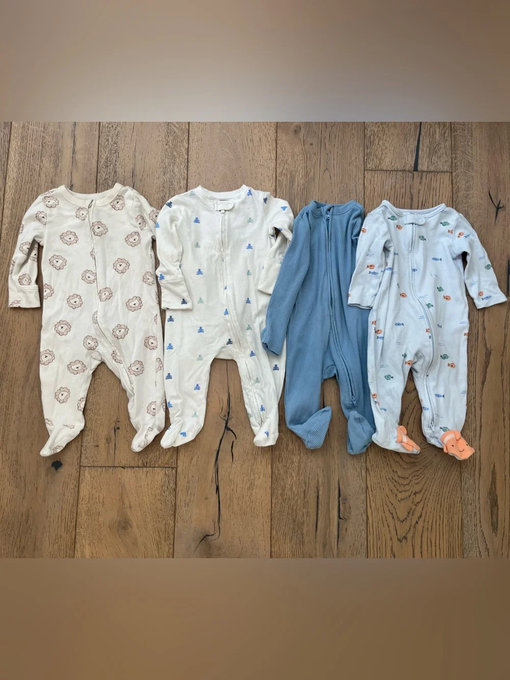 4 piece Infant 3-6 month Sleeper Double Zip Gap Ribbed Old Navy Carters Fish